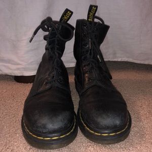 Women’s Dr Marten’s 1460 Leather Boots